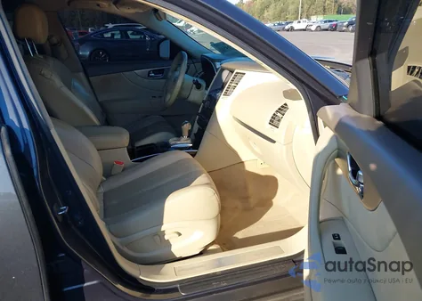 2011 Infiniti Fx35 z USA, uszkodzony, nr VIN JN8AS1MU5BM710822